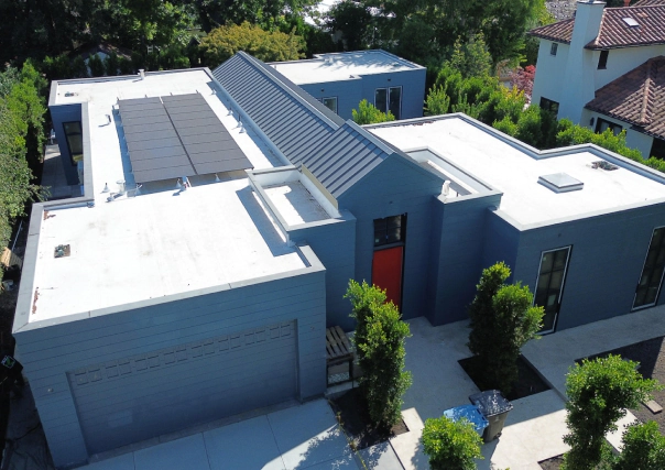 commercial building flat roofing